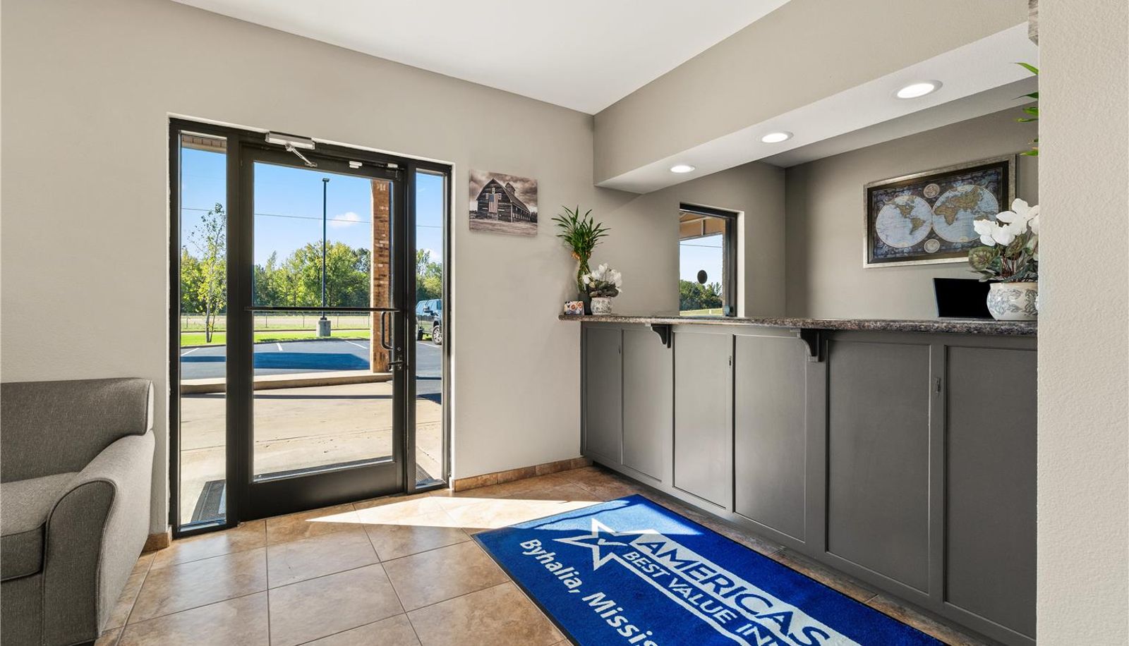 Hall - Americas Best Value Inn Byhalia