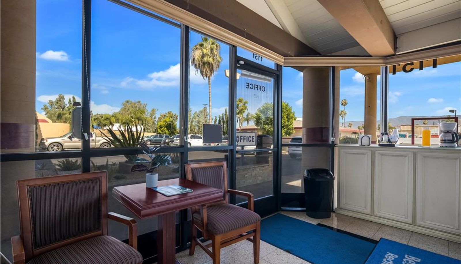 Hall - Americas Best Value Inn Redlands San Bernardino