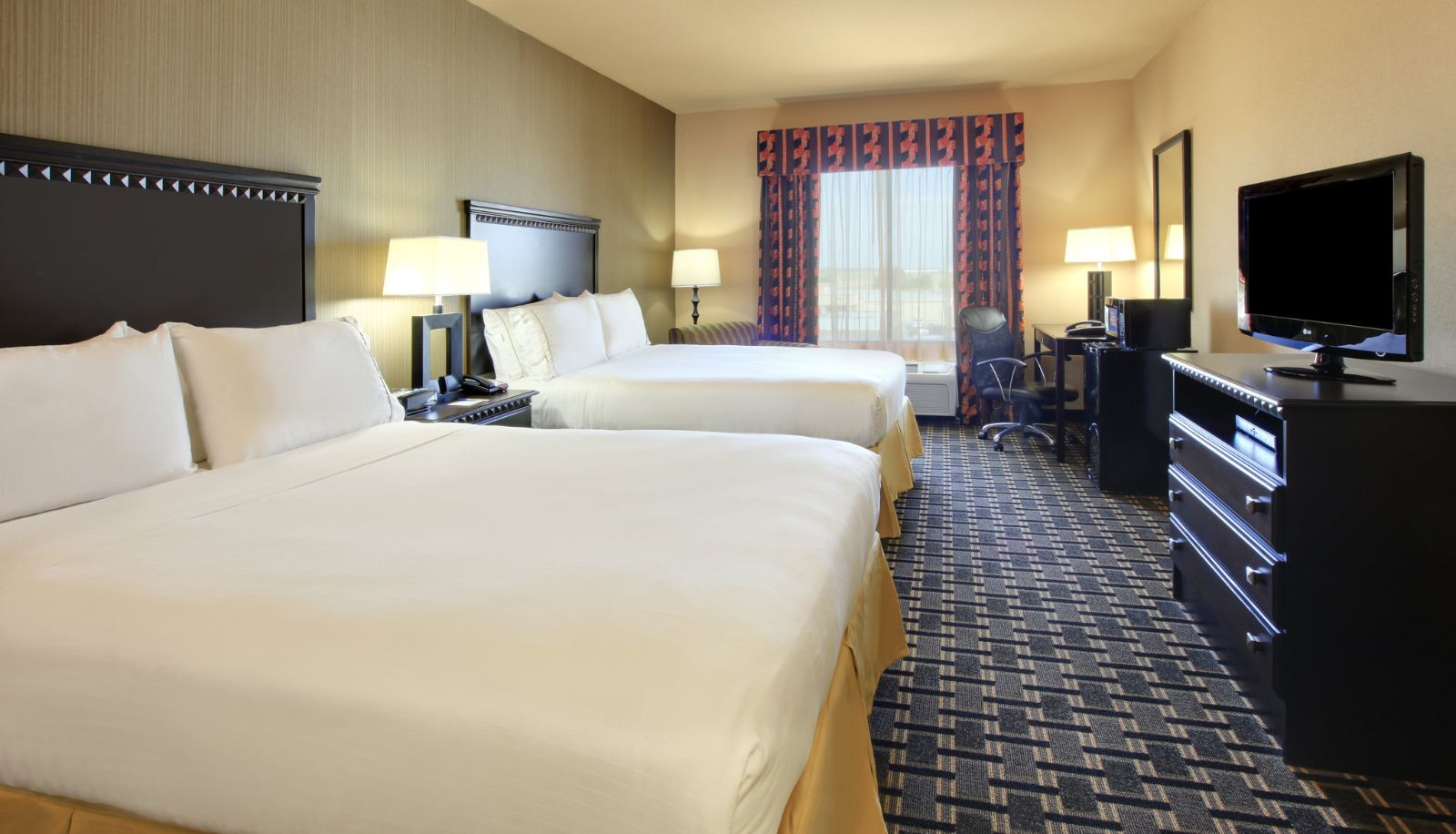 Zimmer - Holiday Inn Express & Suites ENNIS by IHG