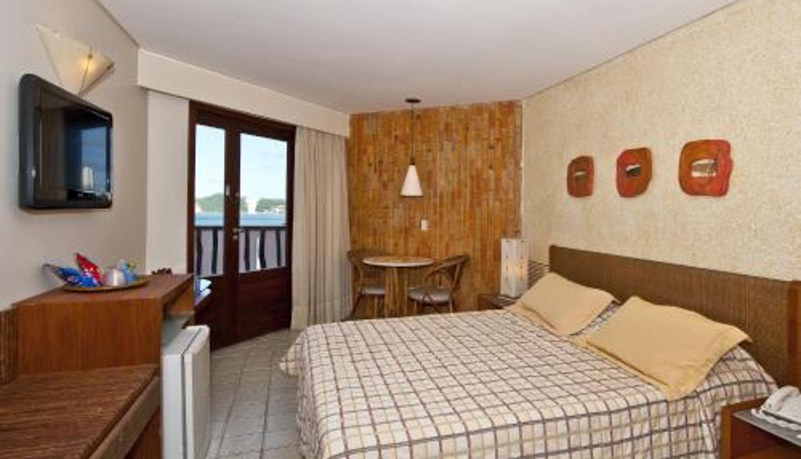 Dreibettzimmer - Rifoles Praia Hotel e Resort