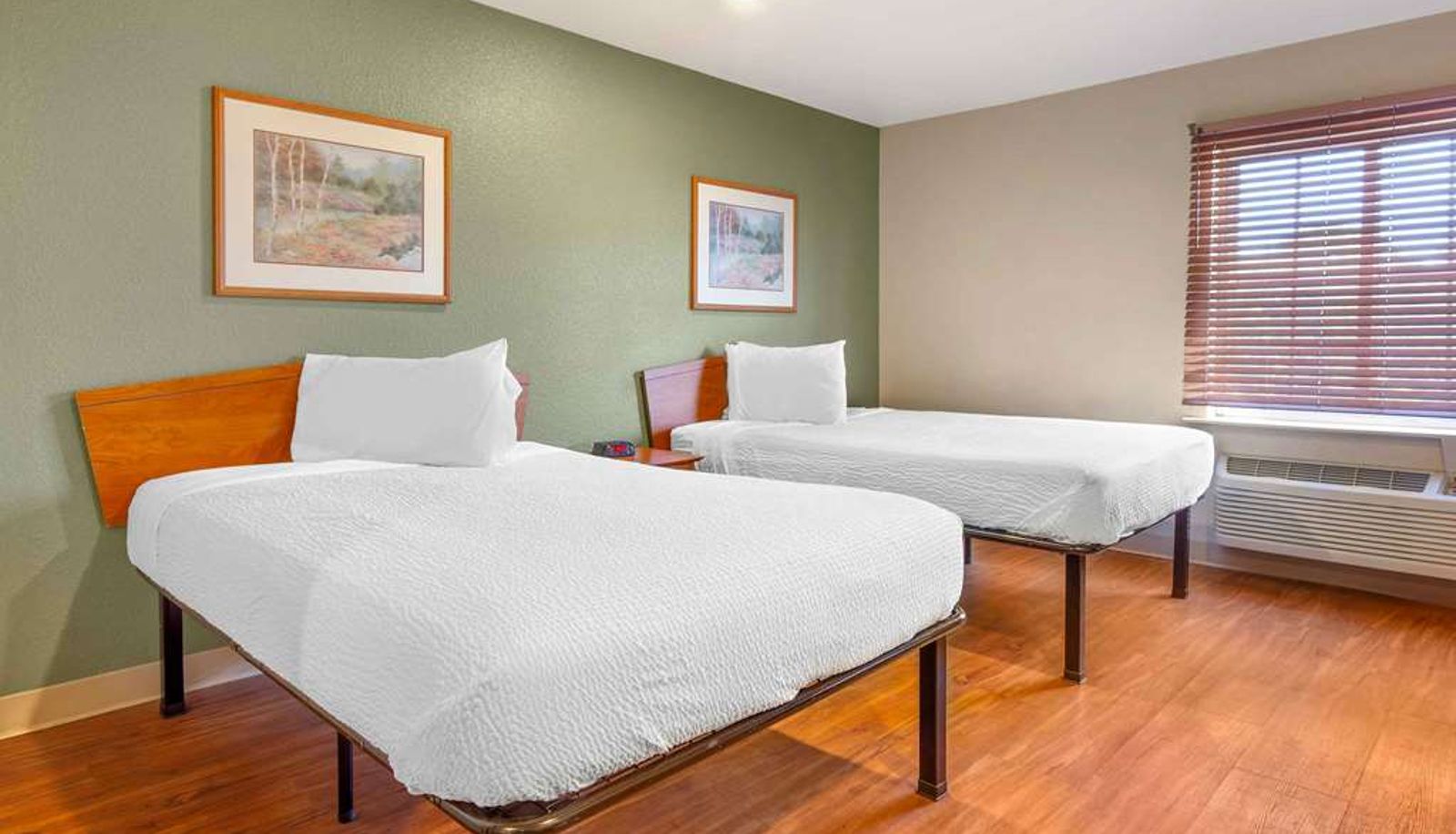 Room - Extended Stay America Select Suites - Wilmington - West