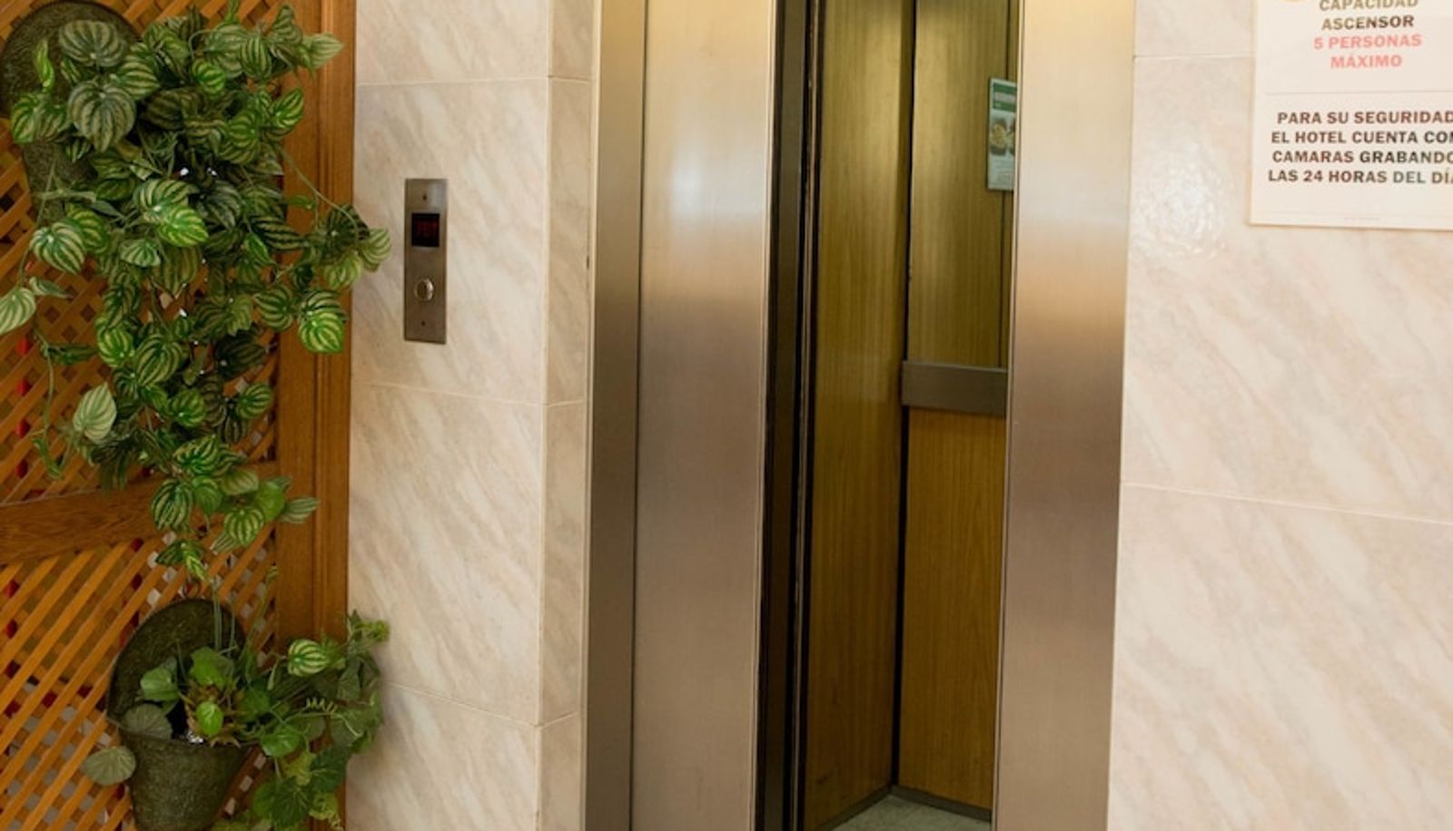 Hall - Hotel Benidorm Panama