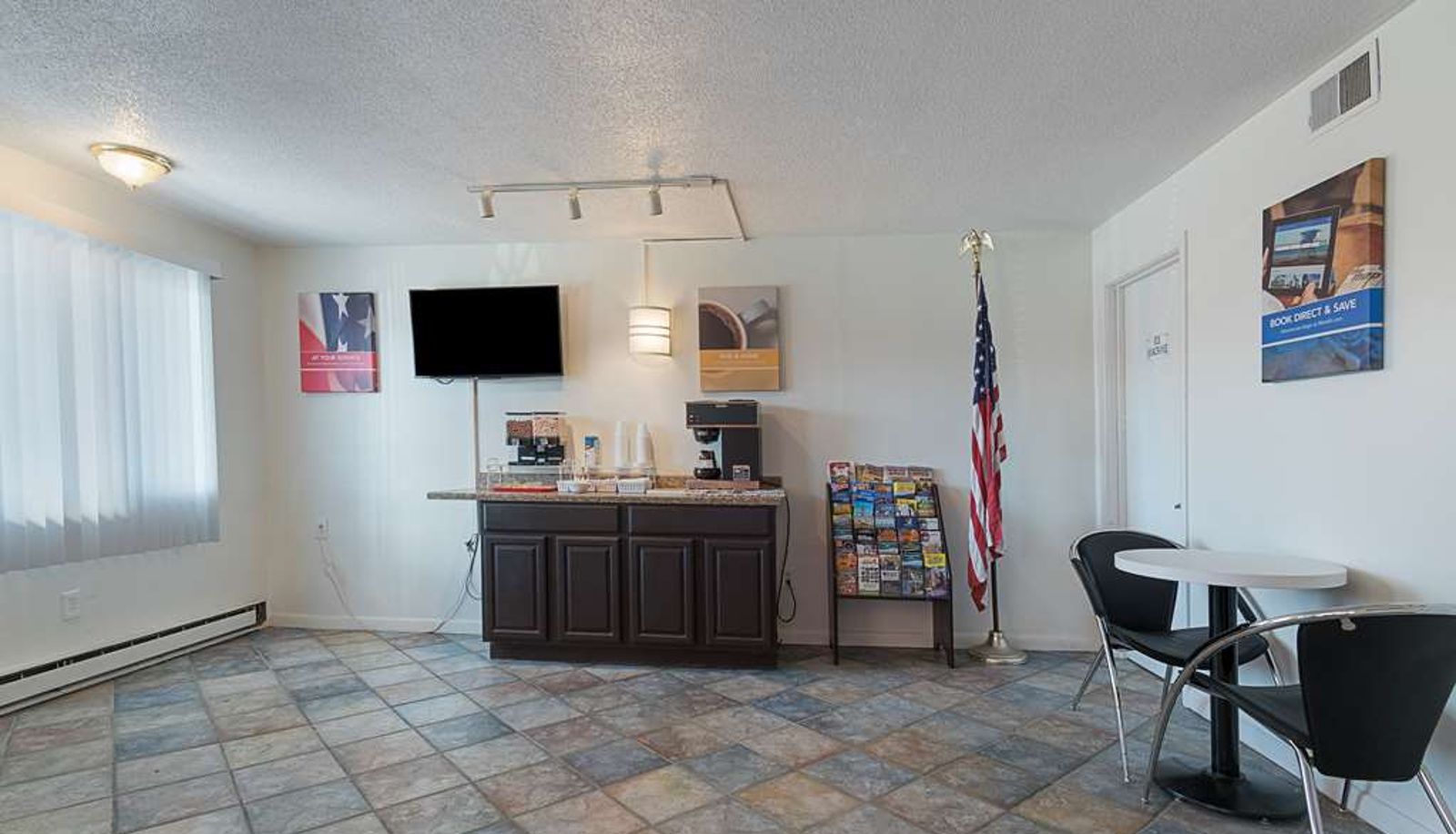 Interior view - MOTEL 6 FRACKVILLE PA
