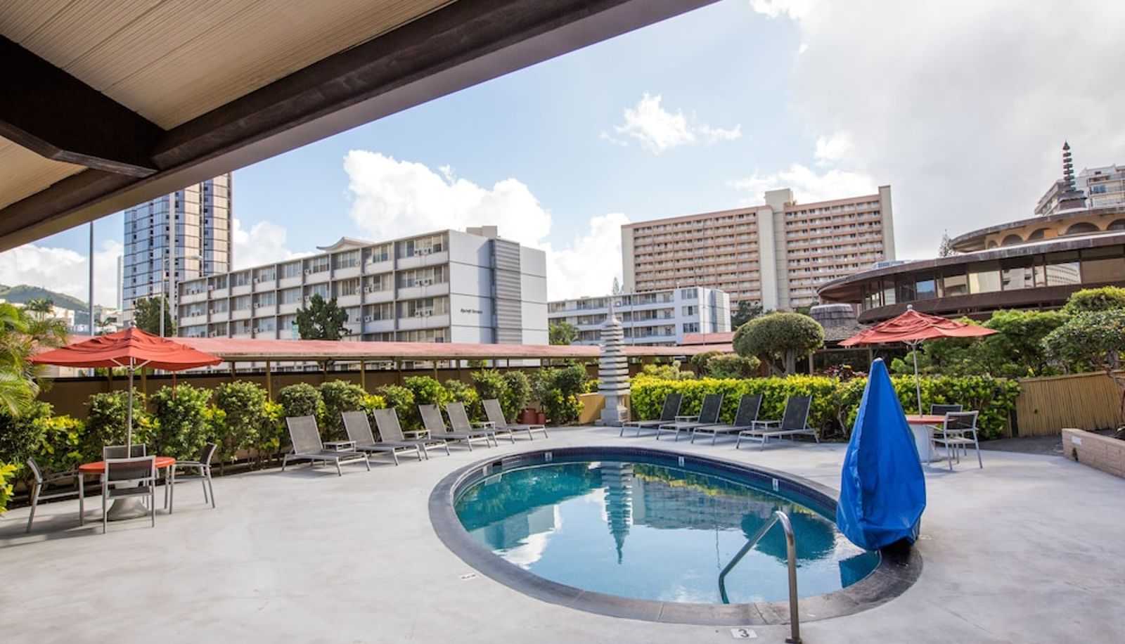 Pool - Pagoda Hotel