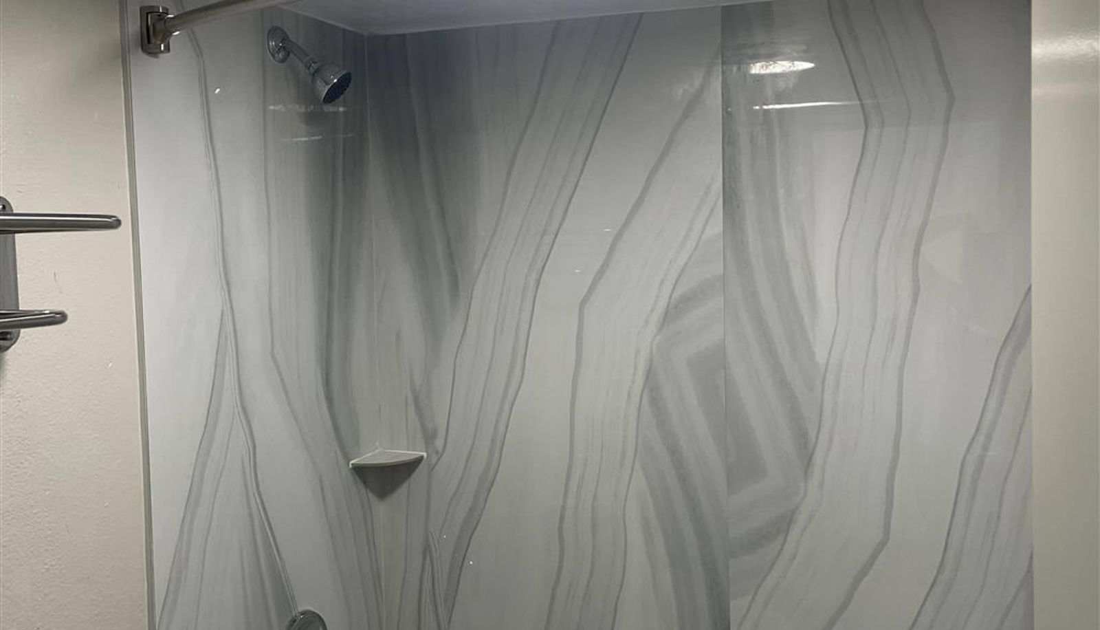 Kamer - Days Inn by Wyndham Montgomery I-85