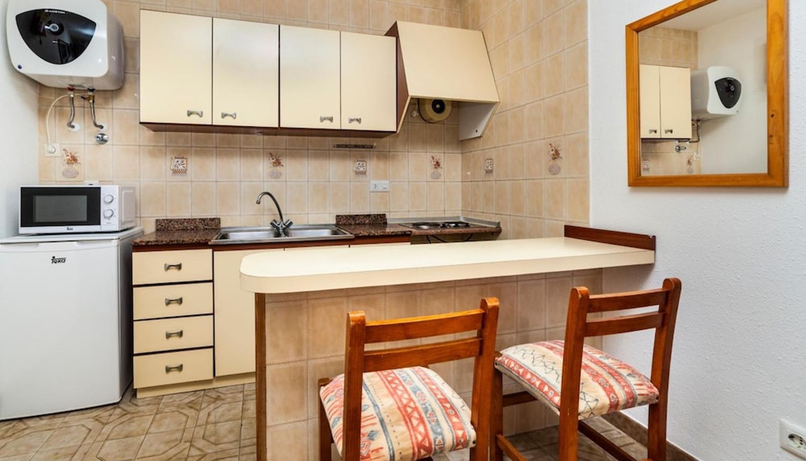 Info - Apartamentos Charly's Can Picafort