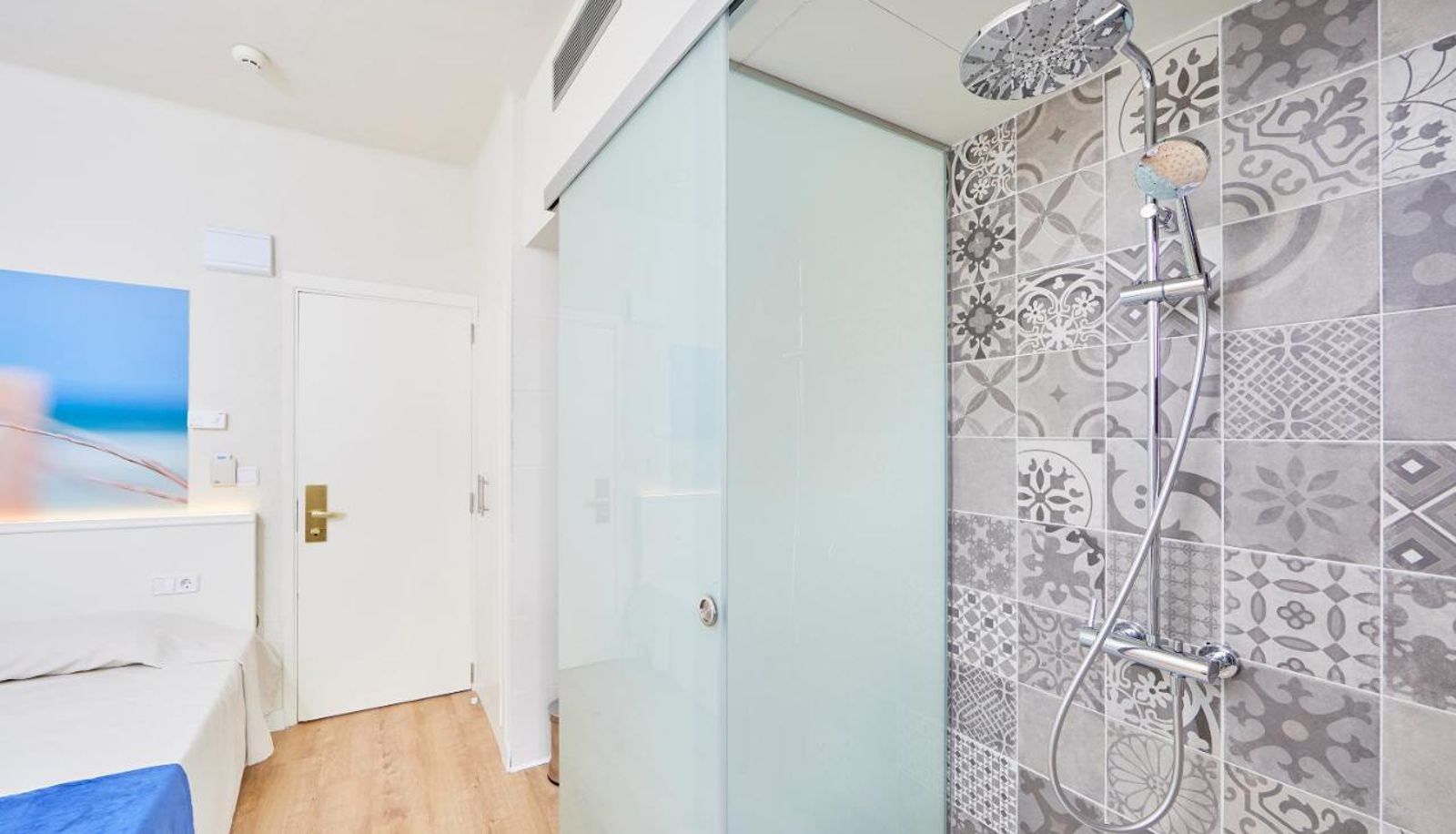 Info - CUPIDO BOUTIQUE HOTEL