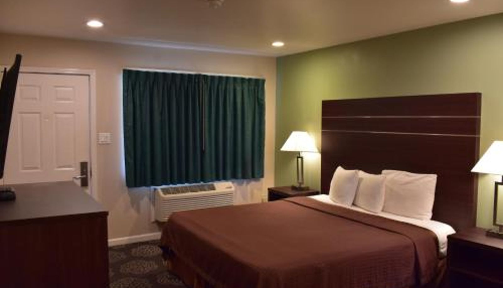 Room - Country Inn