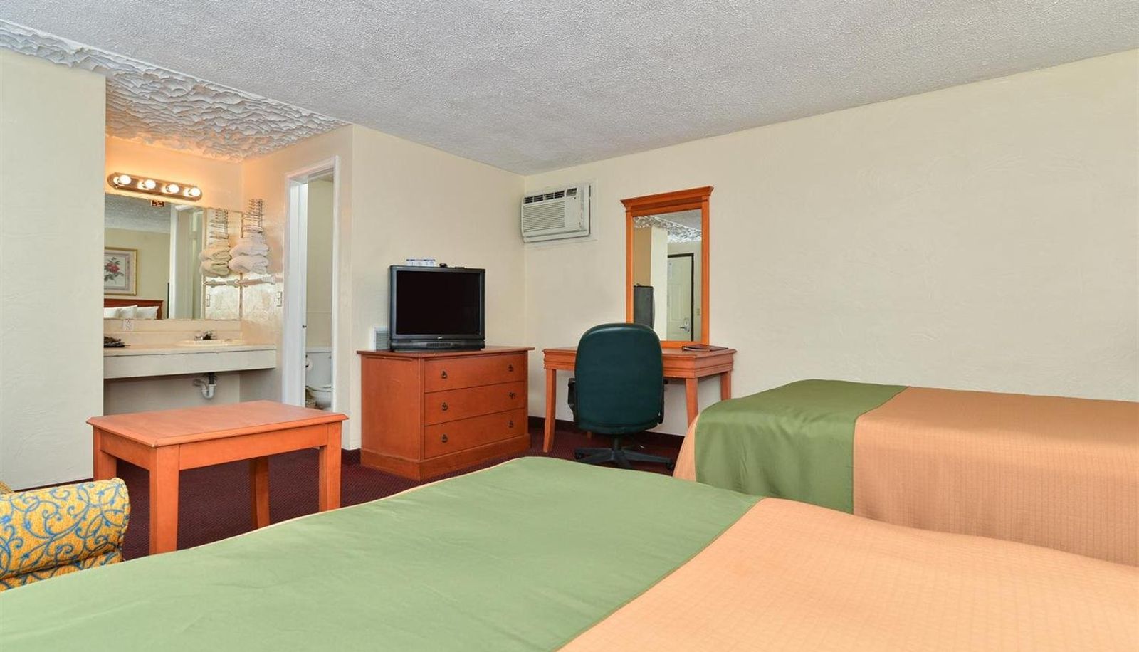 Zimmer - MO Americas Best Value Inn Lebanon
