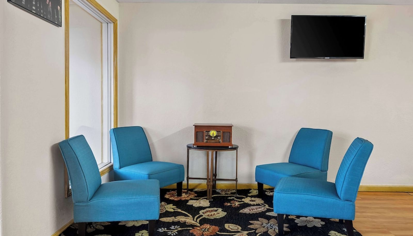 Hal - Americas Best Value Inn Danville