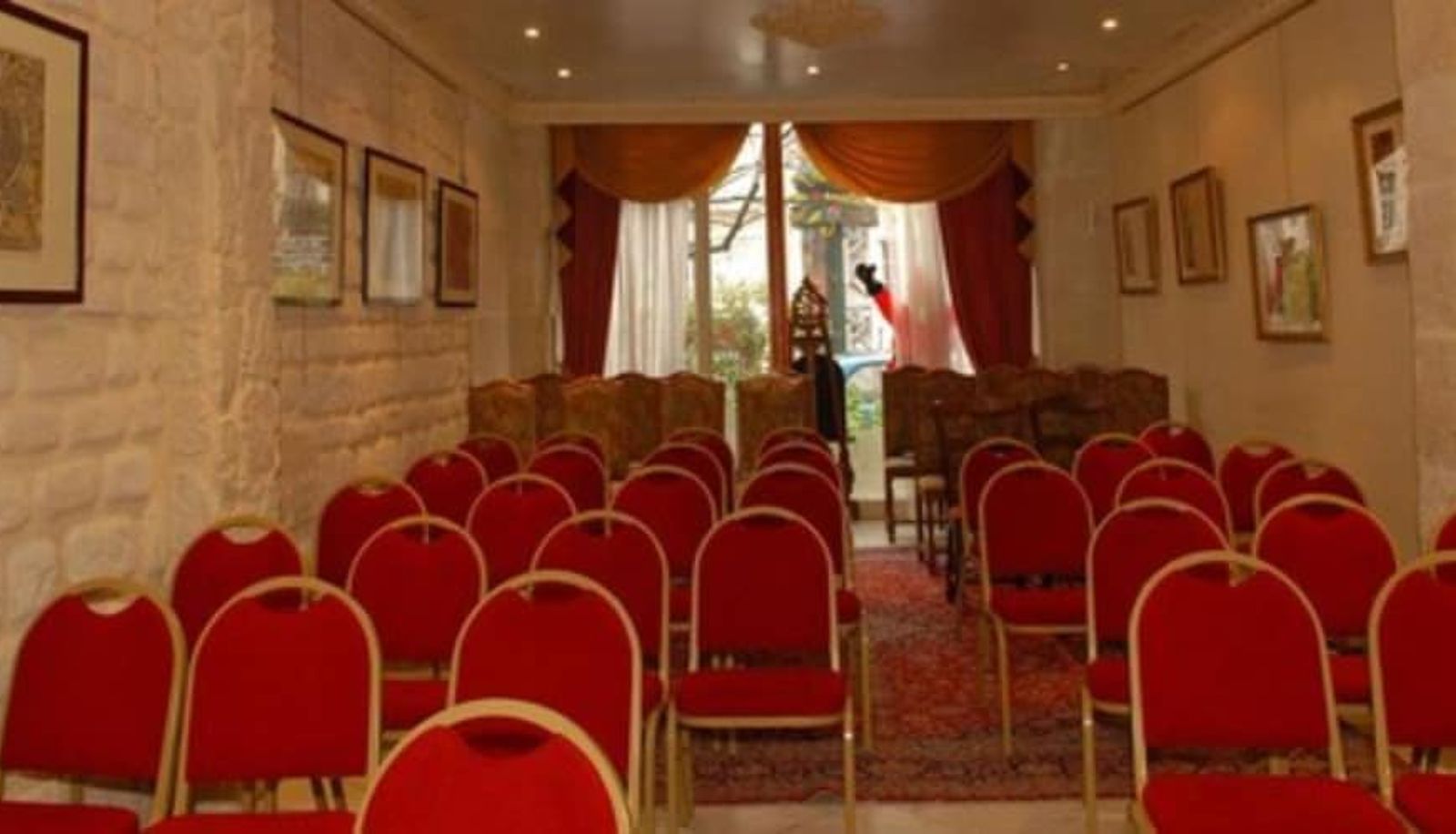 Sala riunioni - Familia Hotel