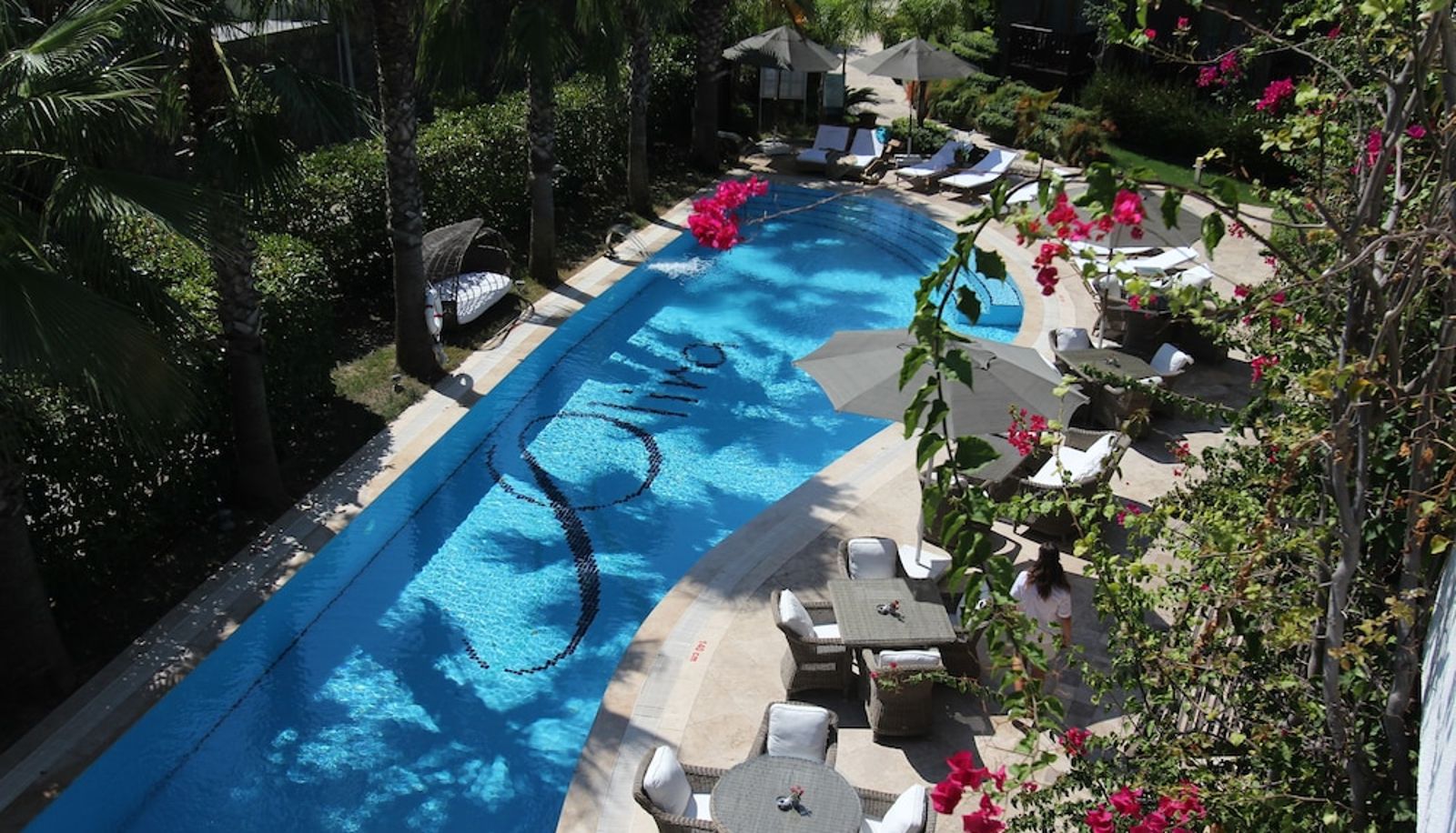 Pool - Olira Boutique Hotel & Spa - Boutique Class