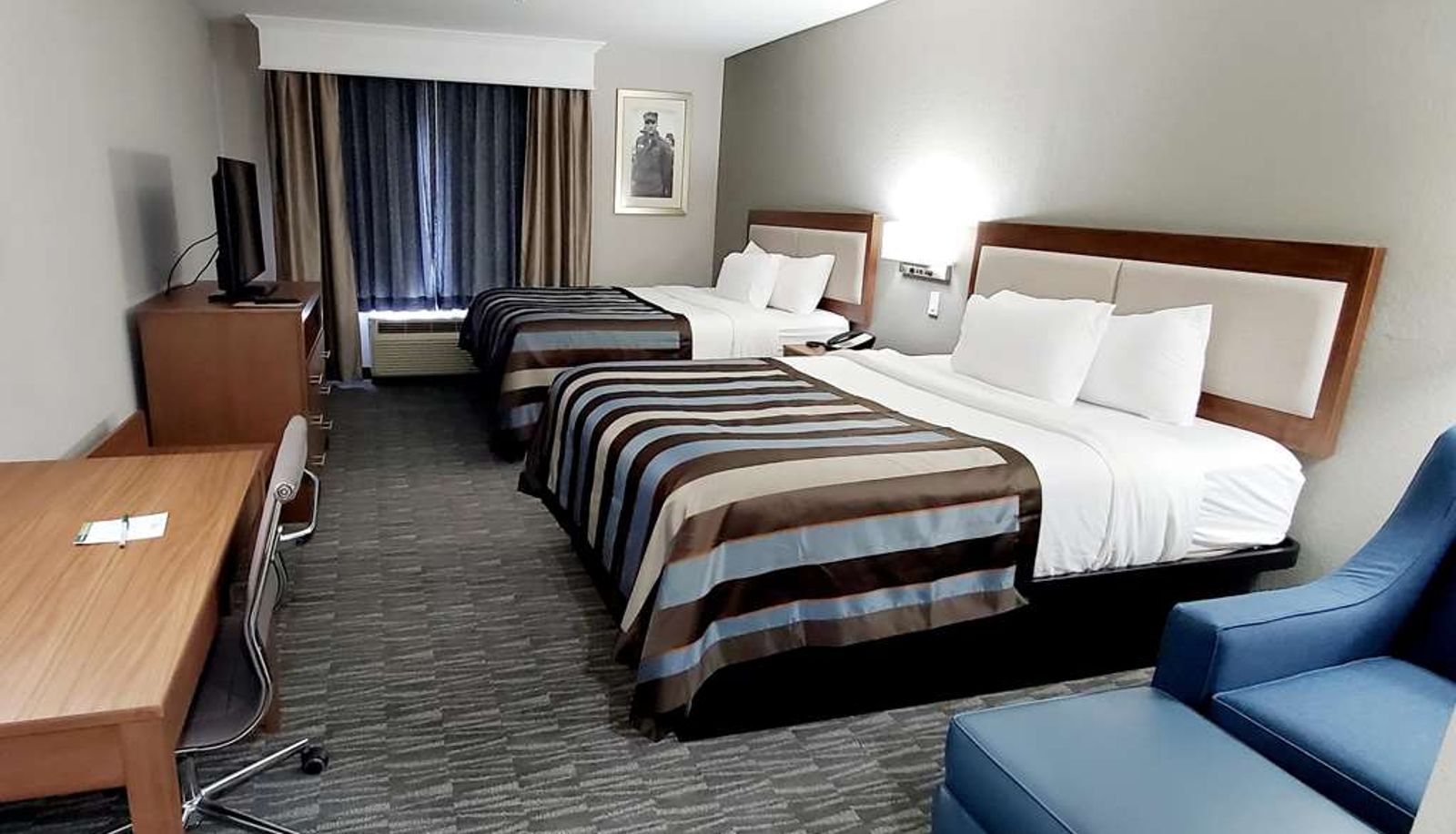 Zimmer - Spark by Hilton Tupelo