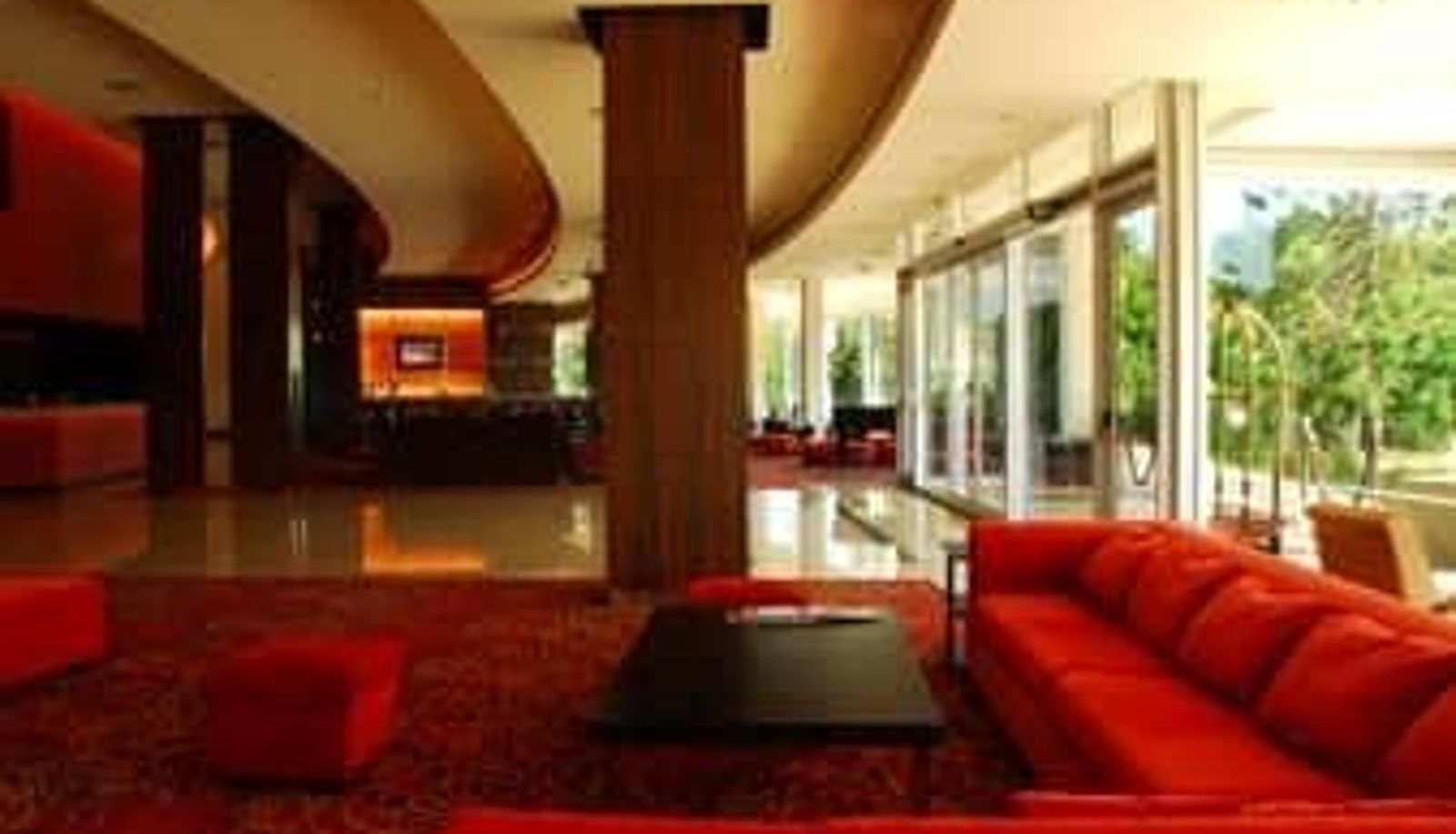 Lobby - Howard Johnson by Wyndham Plaza Hotel Mayorazgo