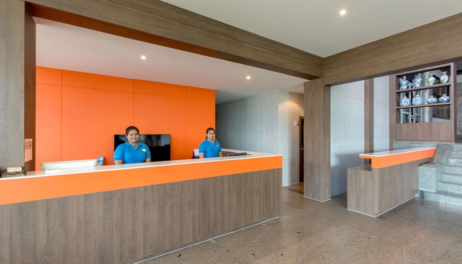 Reception - Royal Crown Hotel & Palm Spa Resort