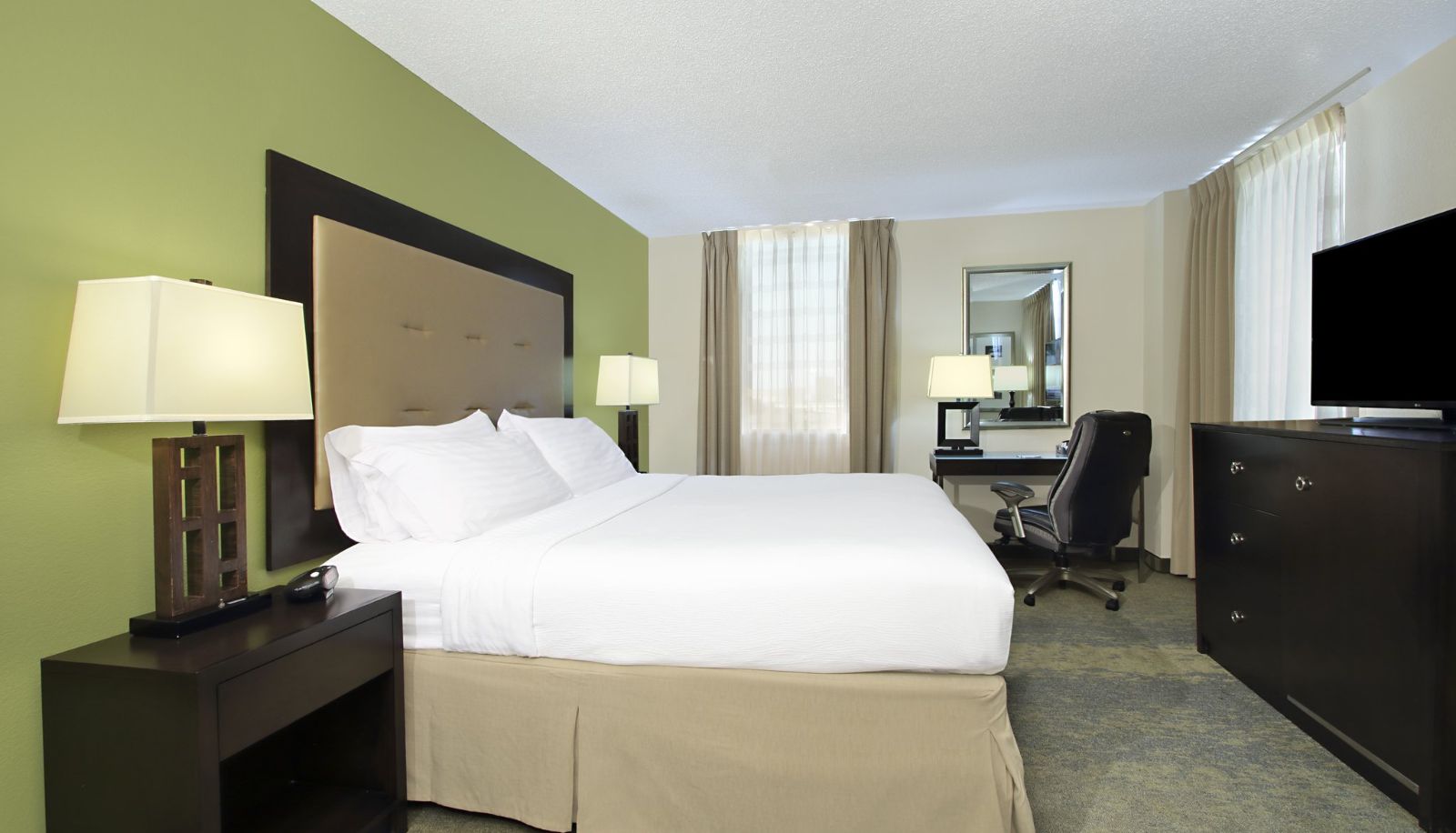 Zimmer - Holiday Inn NEW ORLEANS WEST BANK TOWER by IHG