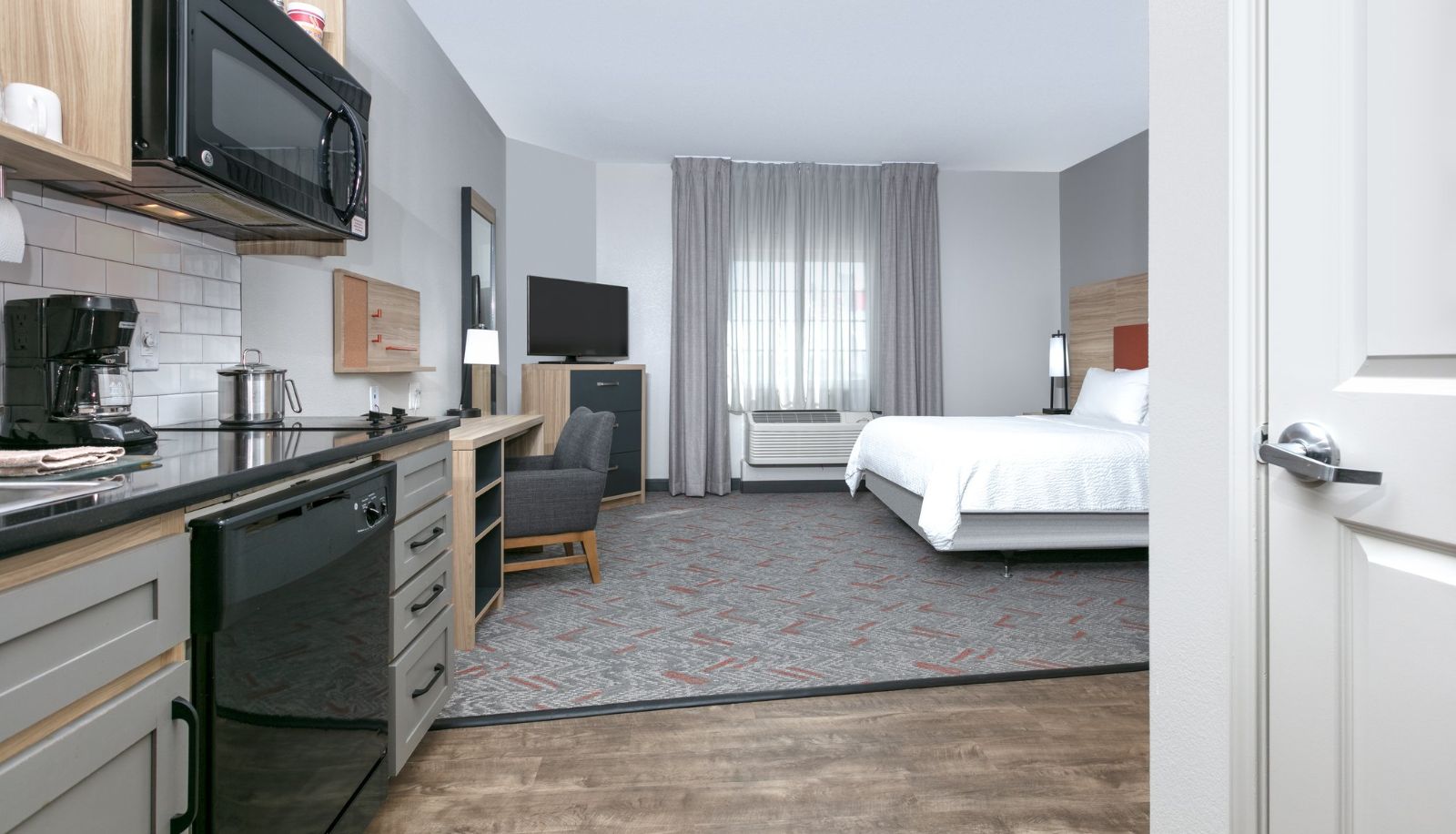 Zimmer - Candlewood Suites LAKE JACKSON-CLUTE by IHG