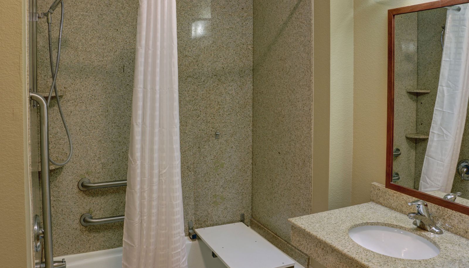 Zimmer - Candlewood Suites TEXARKANA by IHG