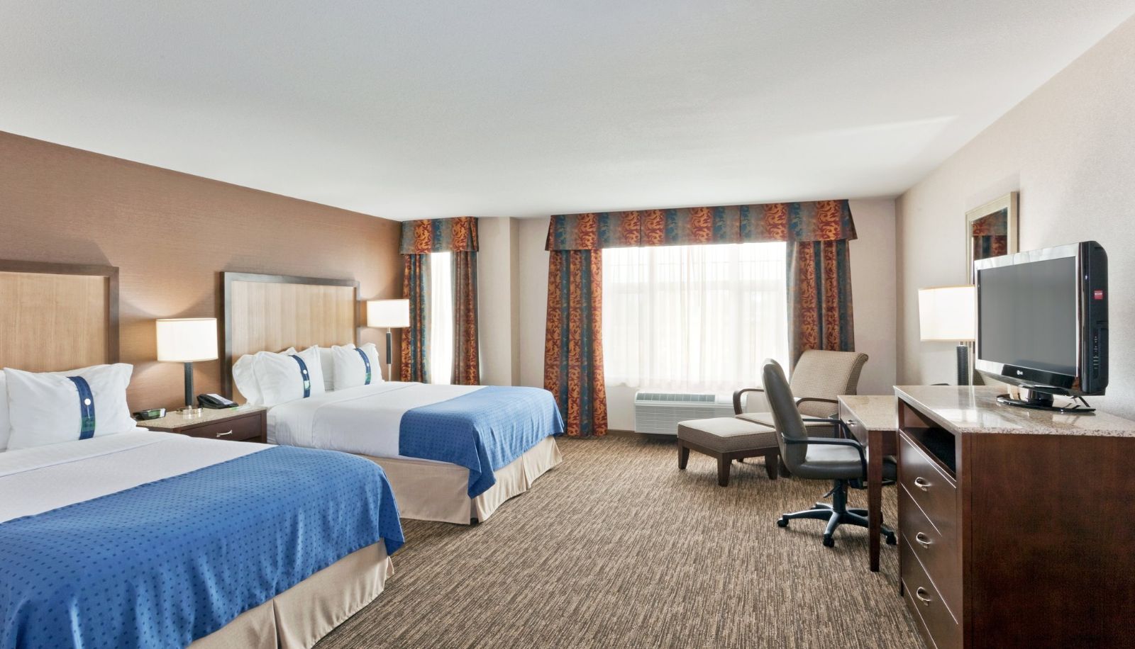 Zimmer - Holiday Inn & Suites SURREY EAST - CLOVERDALE by IHG