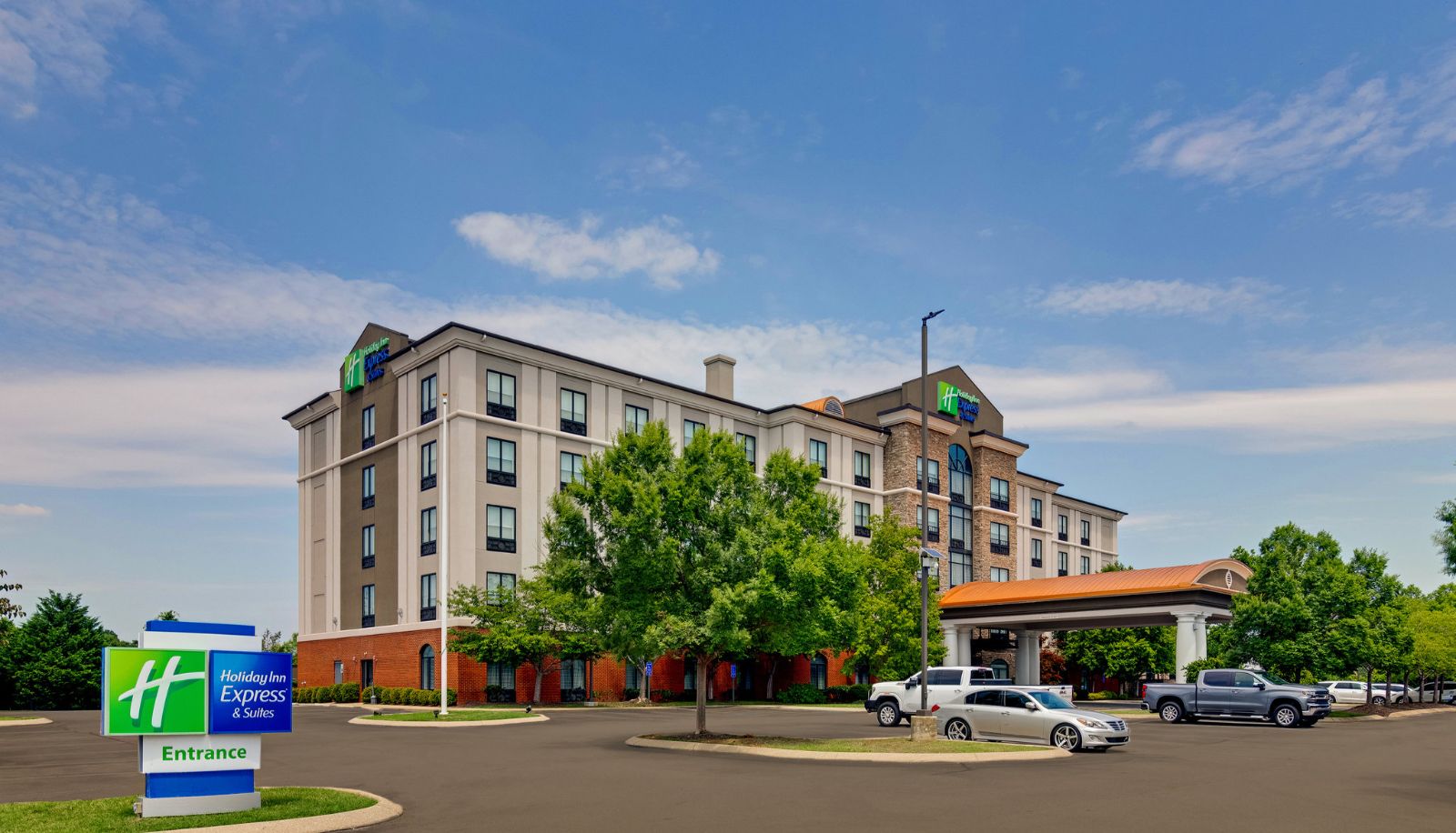 Info - Holiday Inn Express & Suites NASHVILLE-OPRYLAND by IHG