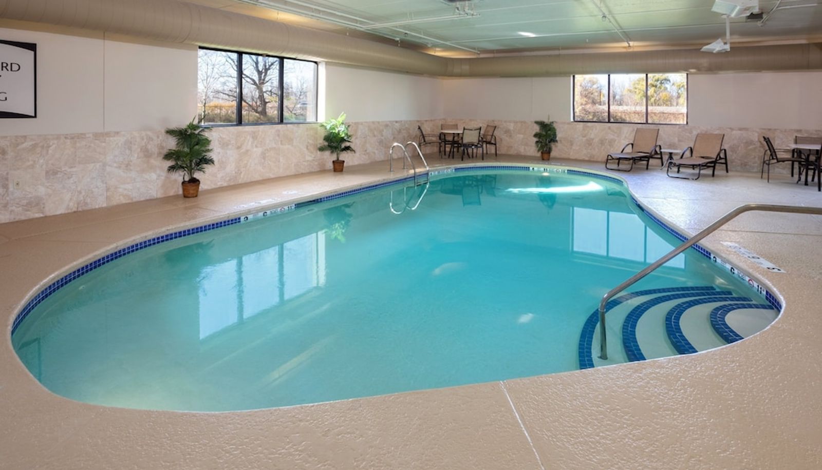 Piscina - Staybridge Suites BUFFALO by IHG