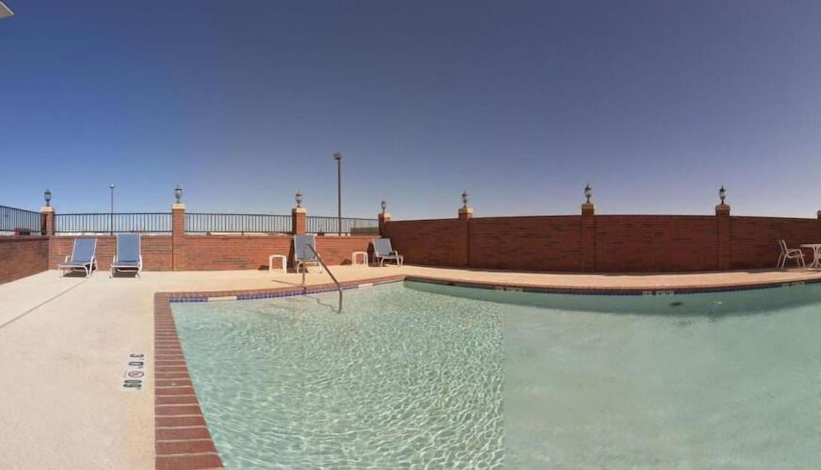 Pool - Holiday Inn Express & Suites FORT STOCKTON by IHG