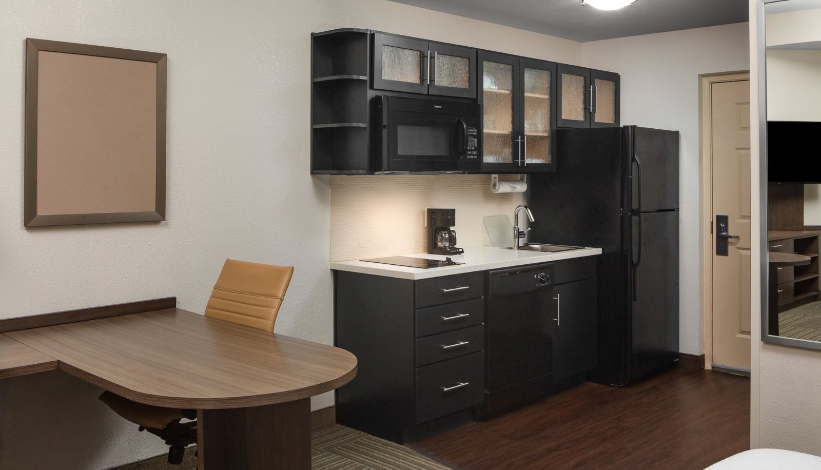 Zimmer - Candlewood Suites OMAHA AIRPORT by IHG