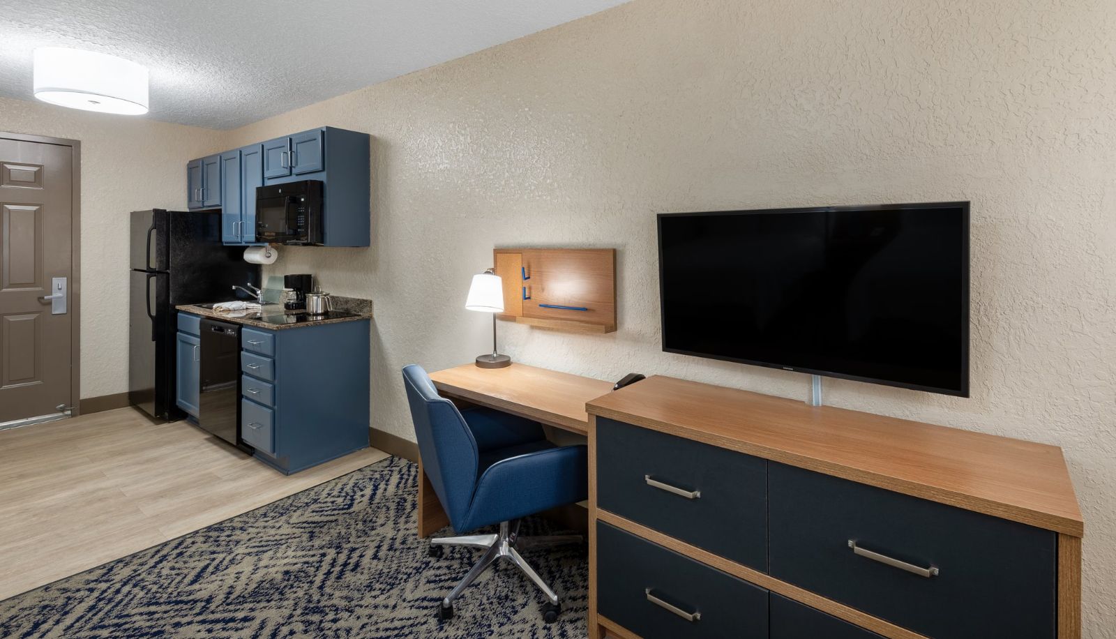 Zimmer - Candlewood Suites CHESAPEAKE/SUFFOLK by IHG