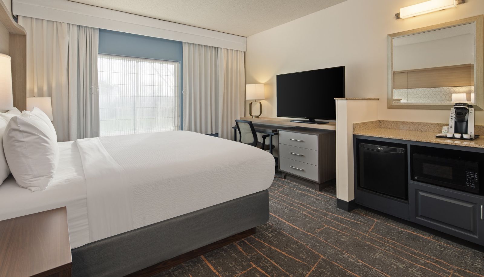 Zimmer - Holiday Inn & Suites MAPLE GROVE NW MPLS-ARBOR LKS by IHG