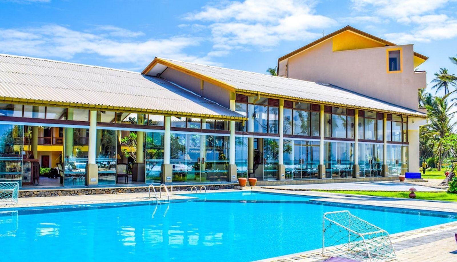 Pool - Insight resort