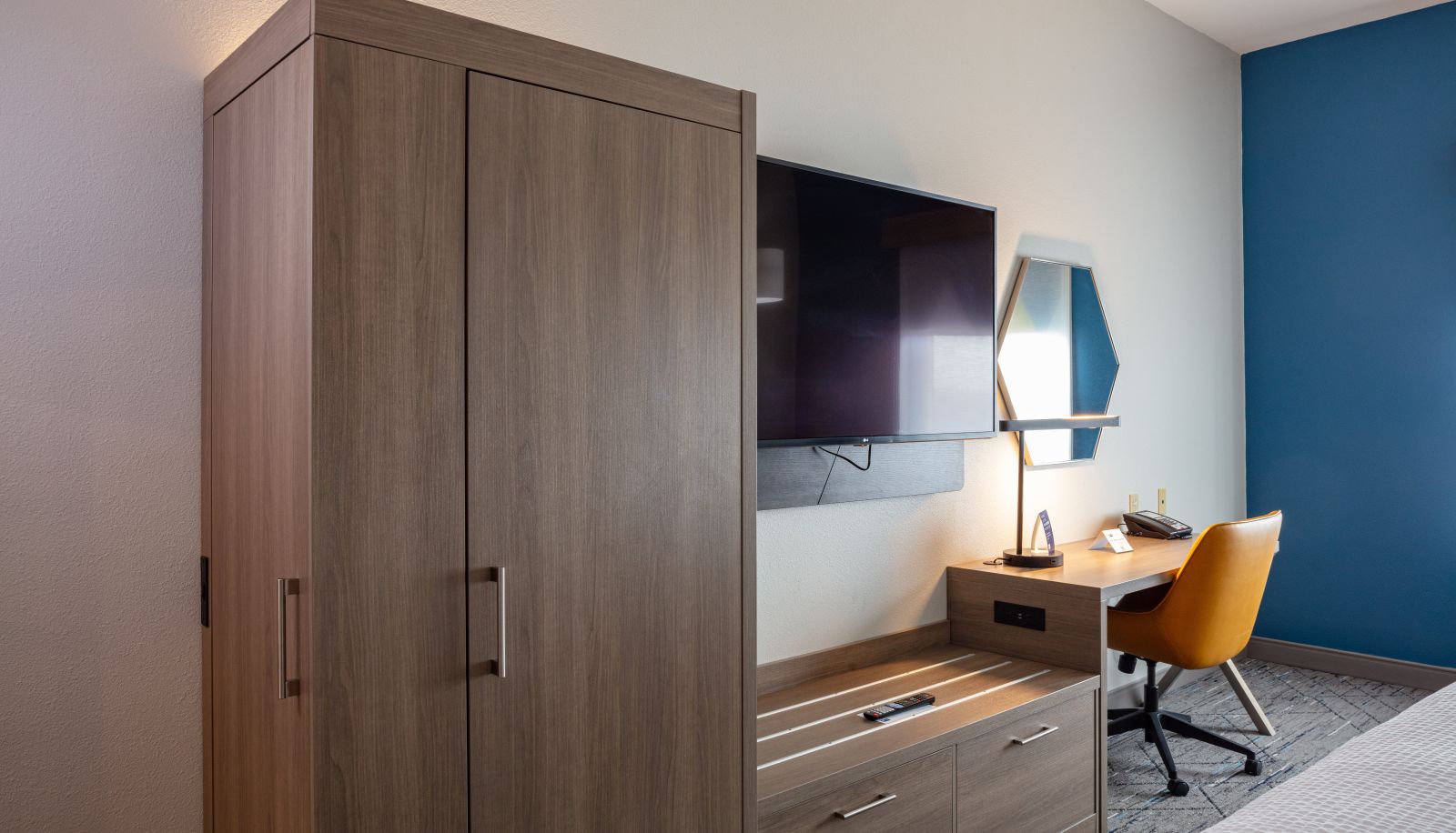 Camera - Holiday Inn Express & Suites EL PASO WEST by IHG