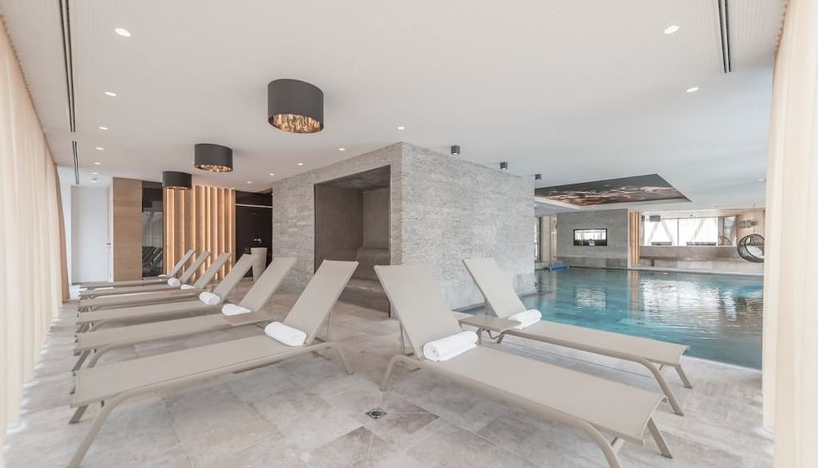 Pool - Hotel Gurglhof