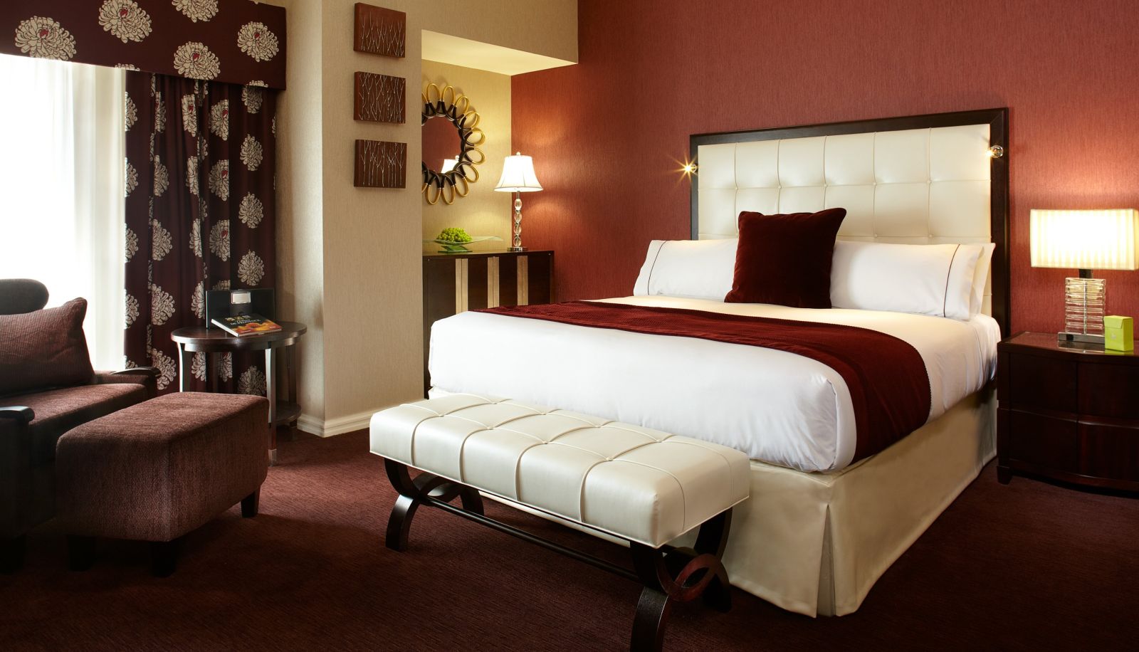 Camera - InterContinental Hotels MONTREAL by IHG
