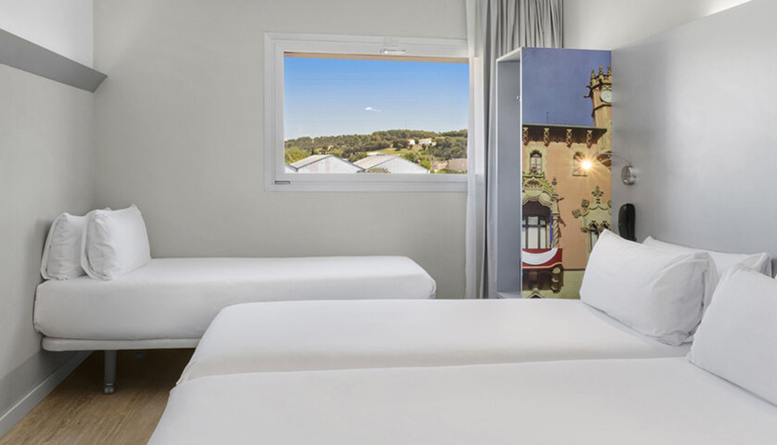 Room - B&B HOTEL Barcelona Granollers