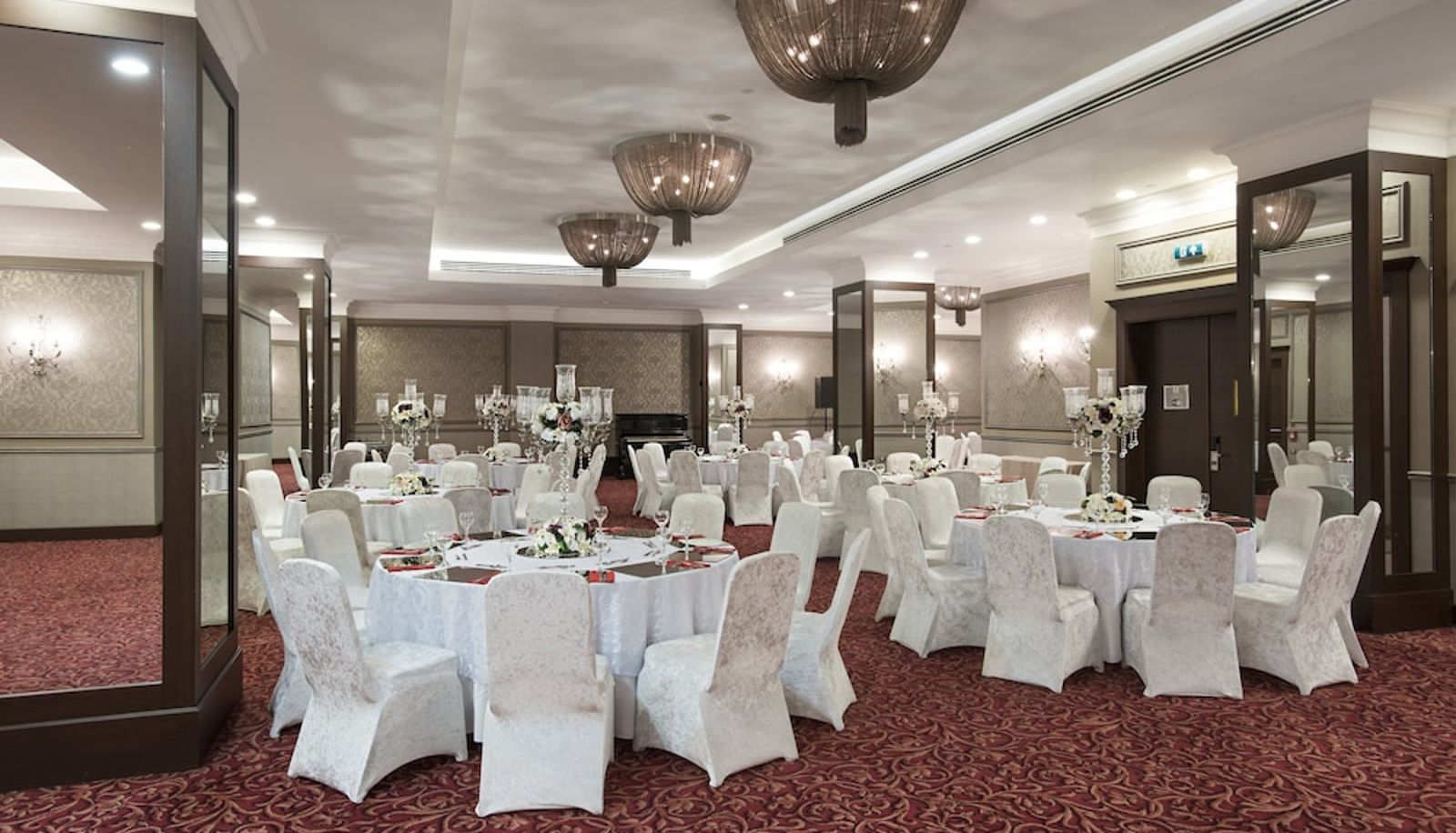 Sala de reuniones - Holiday Inn ISTANBUL - SISLI by IHG