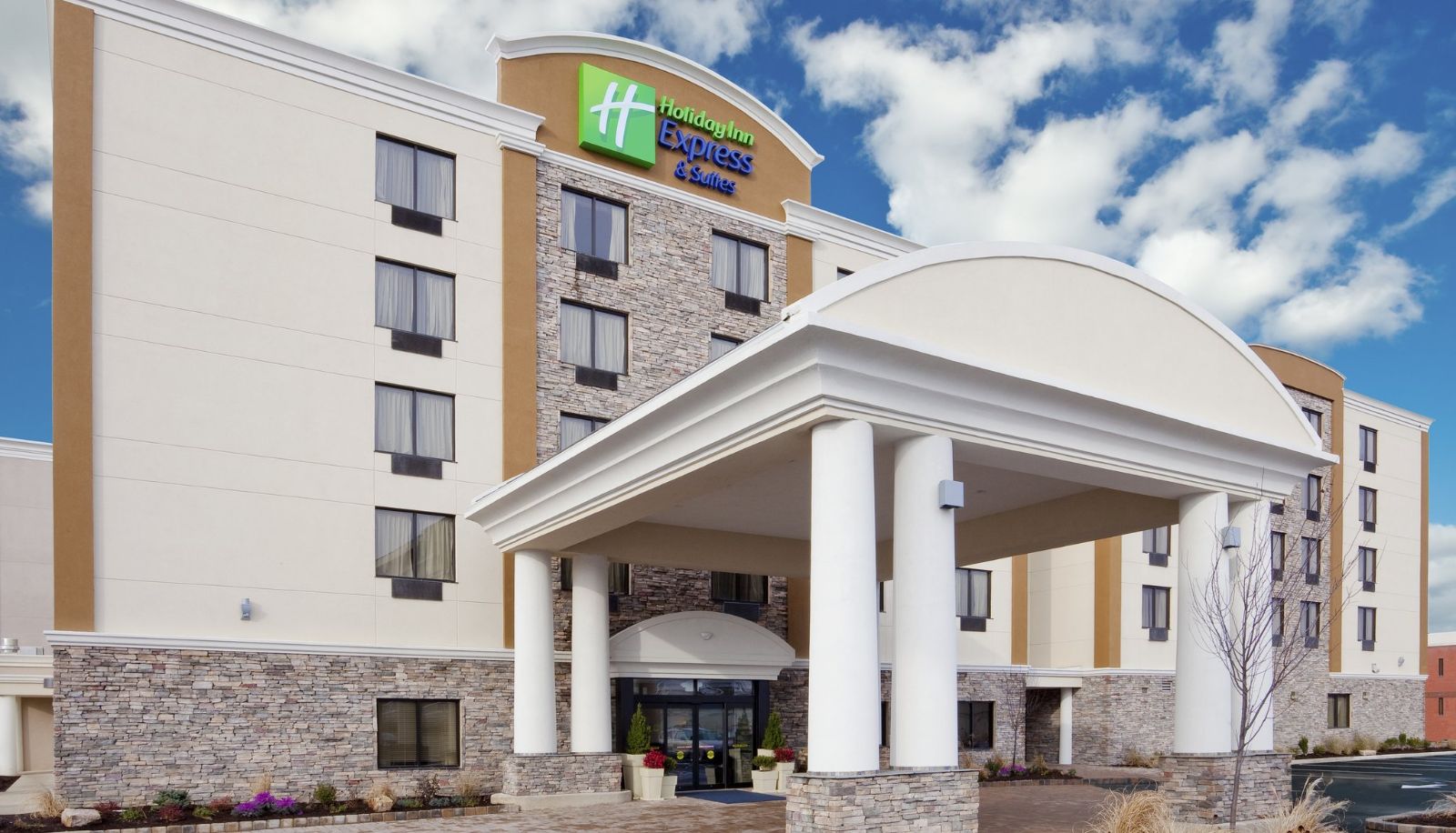 Info - Holiday Inn Express & Suites WILLIAMSPORT by IHG