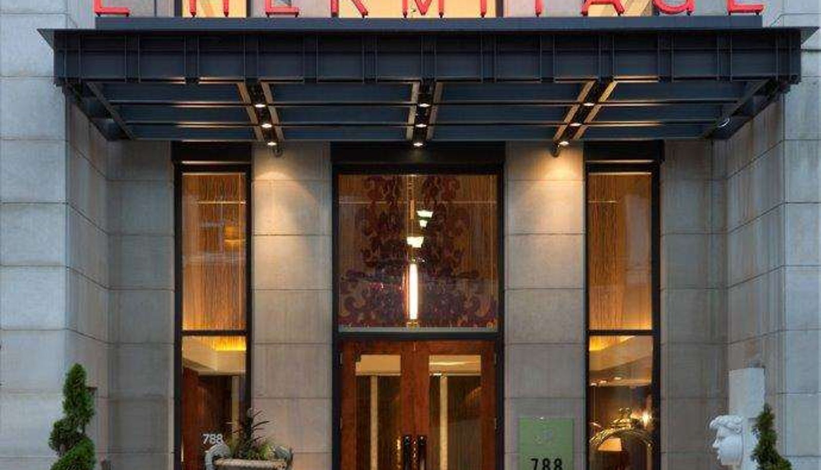 Exterior view - L Hermitage Hotel