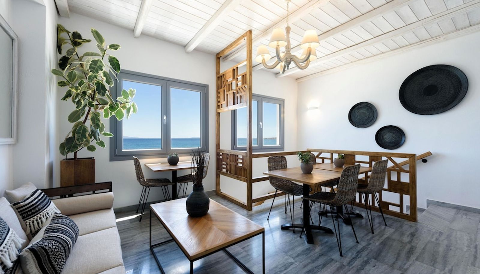 Hall - Blue Waves Suites & Apartments To Kyma