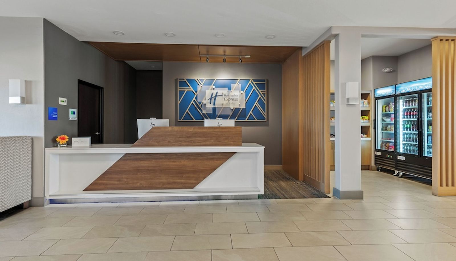 Rezeption - Holiday Inn Express & Suites OKLAHOMA CITY NW-QUAIL SPRINGS by IHG