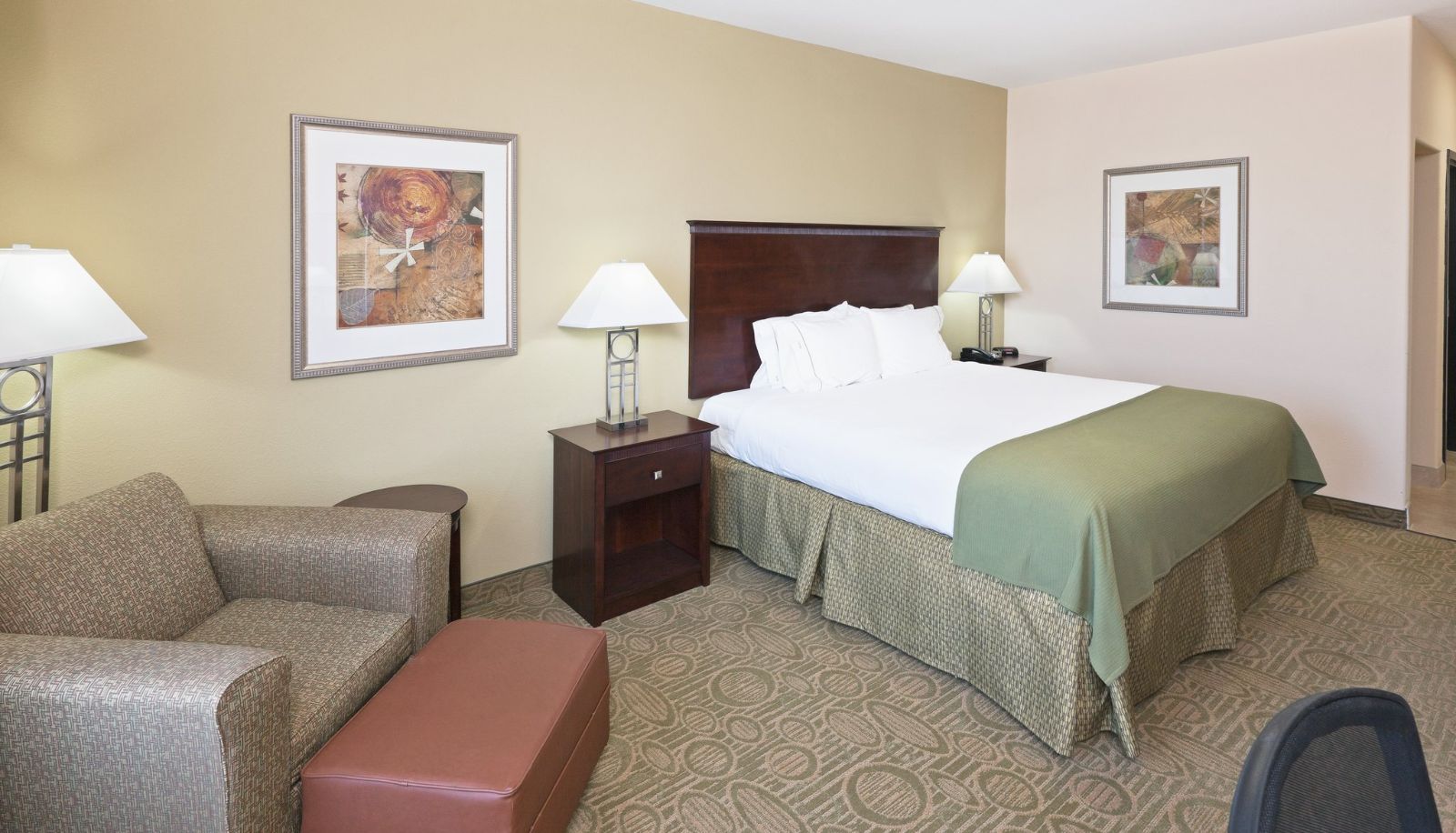 Camera - Holiday Inn Express & Suites BROWNFIELD by IHG