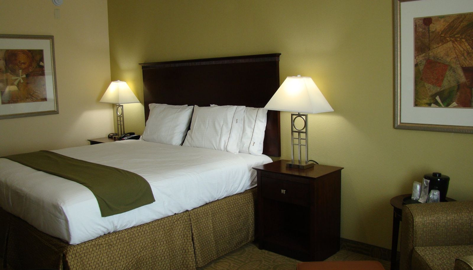 Camera - Holiday Inn Express & Suites BROWNFIELD by IHG