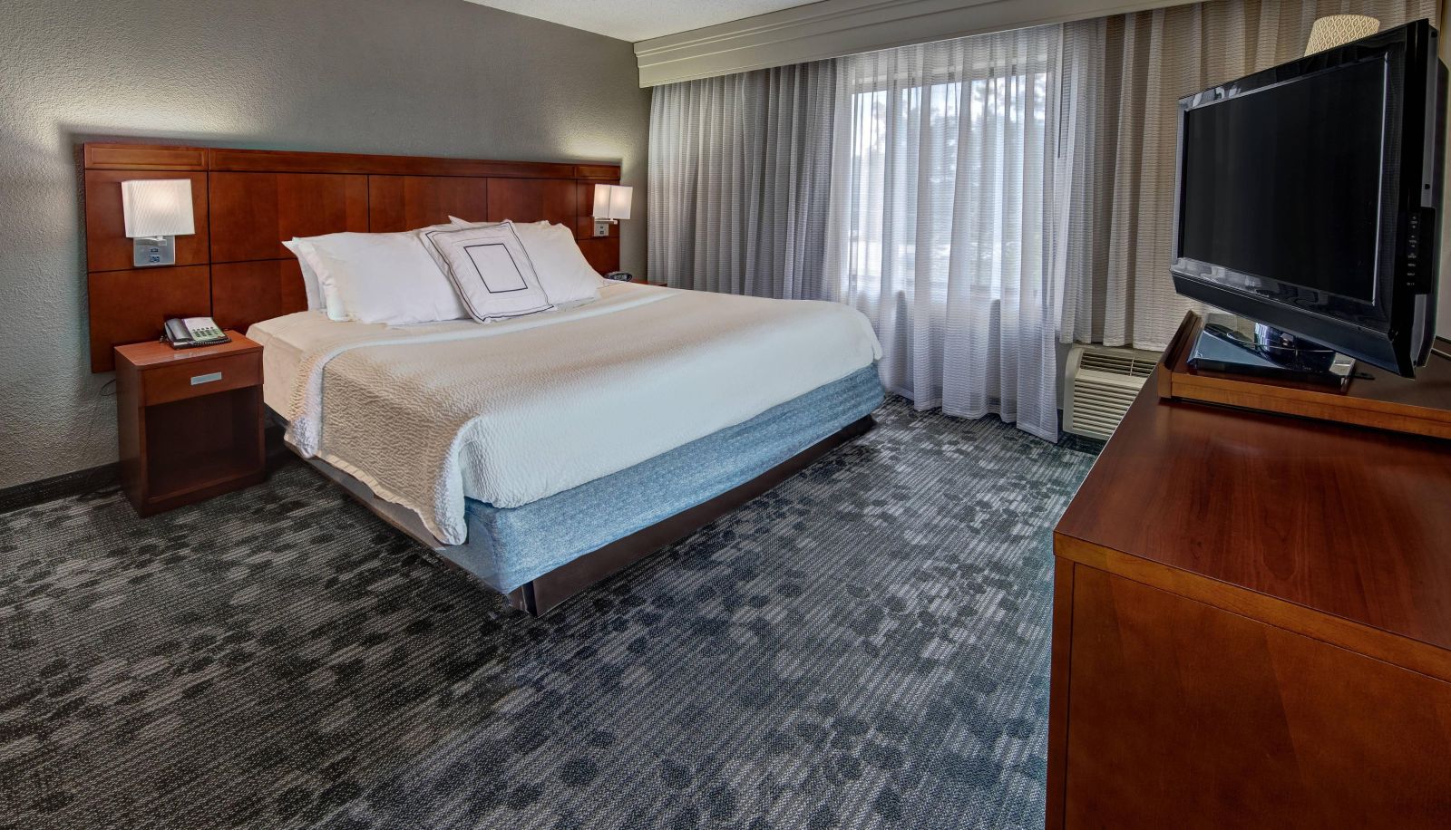 Room - Courtyard by Marriott Troy