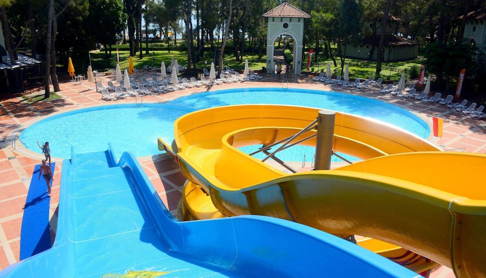 Piscina - Meder Resort Hotel