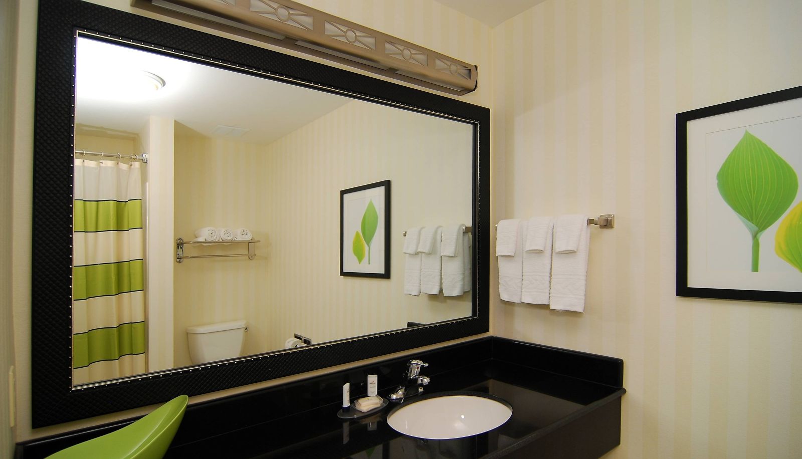 Zimmer - Fairfield Inn and Suites by Marriott Tehachapi