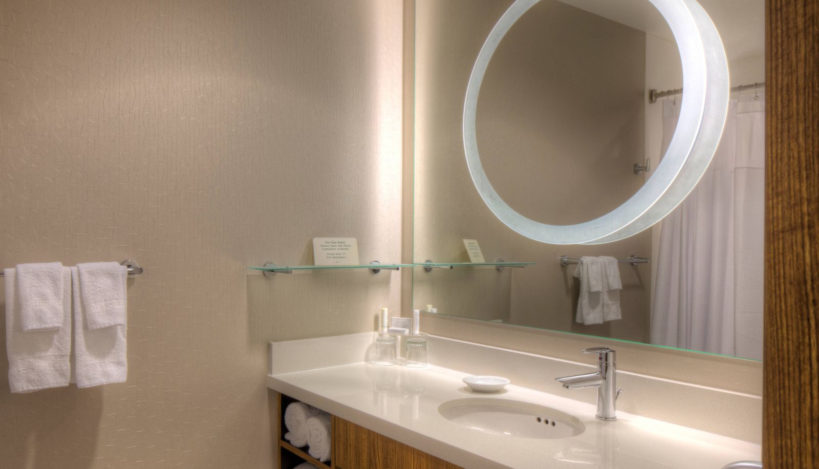 Room - SpringHill Suites by Marriott Anchorage University Lake