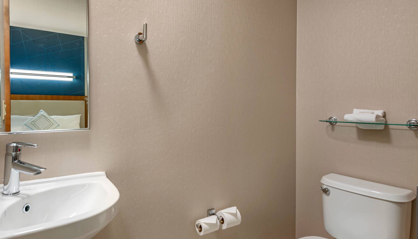 Room - SpringHill Suites by Marriott Vero Beach