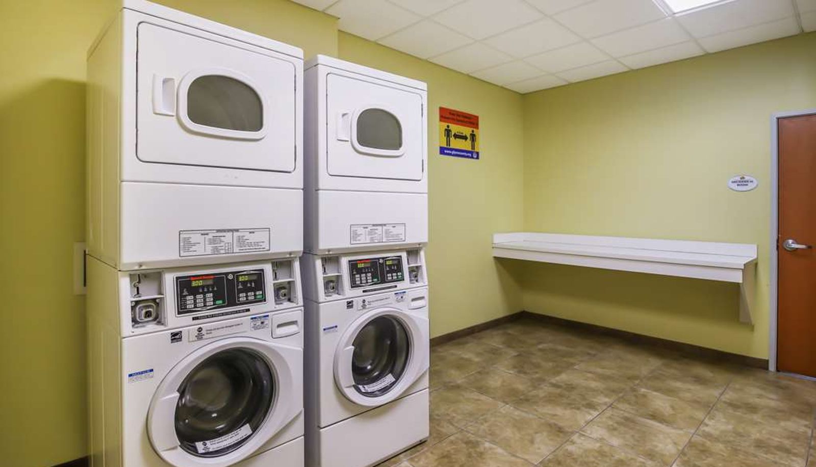 Innenbreich - Best Western Plus Brunswick Inn & Suites