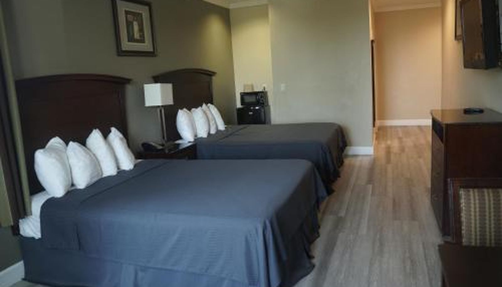 Zimmer - Harbor Inn & Suites