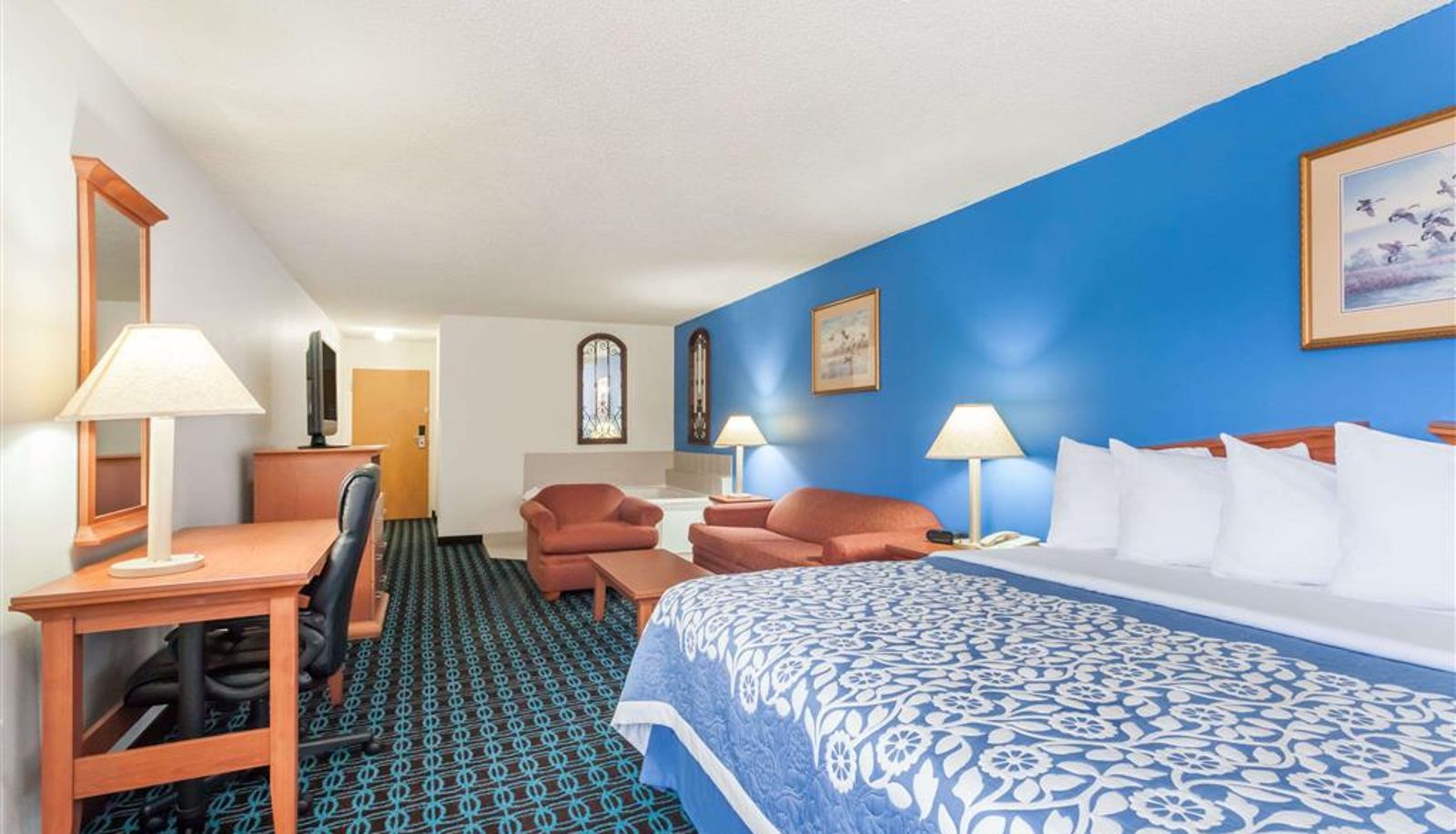 Chambre - Days Inn & Suites by Wyndham Cambridge