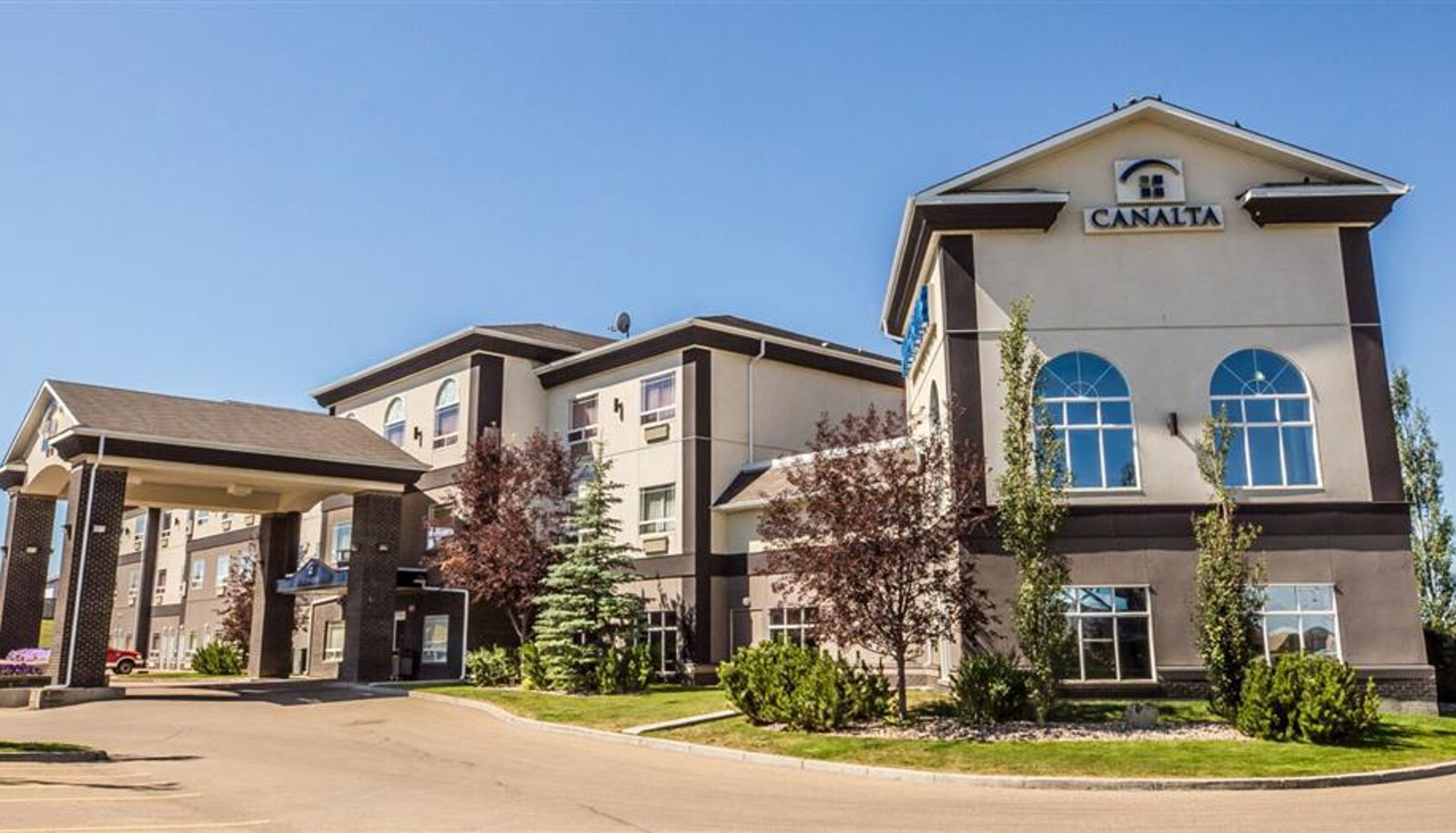 Exterior view - Canalta Camrose